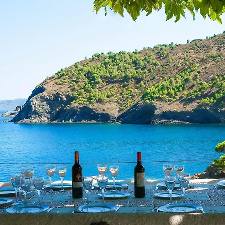 Villa White Rock With Breathtaking Views And Pool *