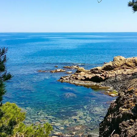 Villa White Rock With Breathtaking Views And Pool Colera